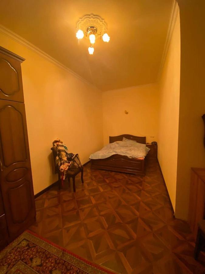 Hero Hostel Yerevan Exterior photo